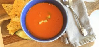 What to serve with soup: avocado